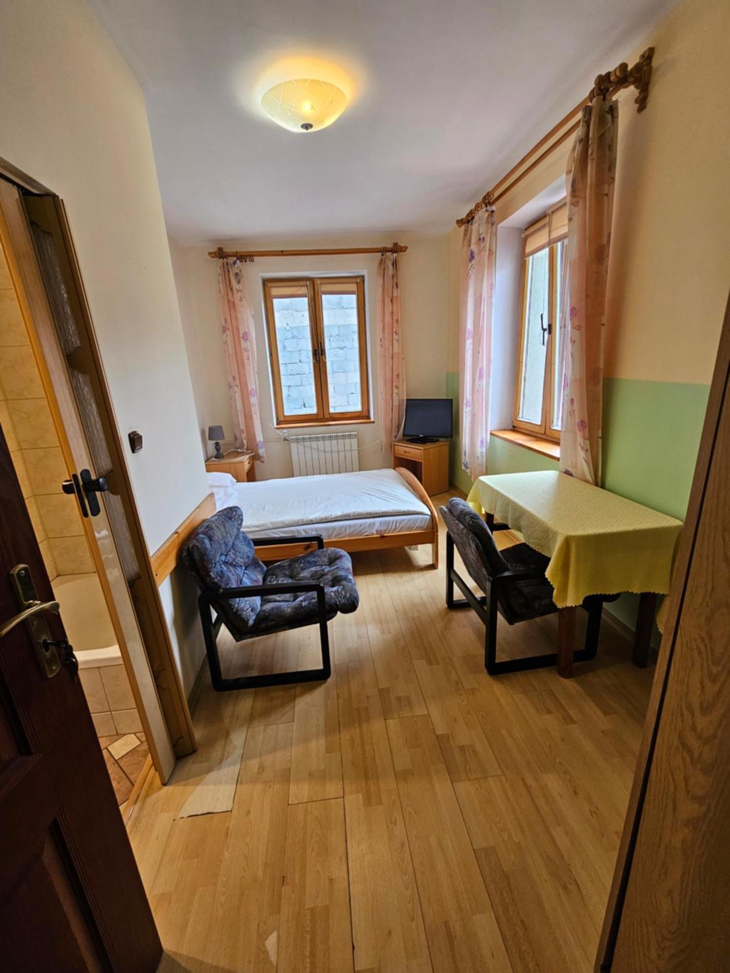 Gosciniec Halka Hostel Zwardon Room photo